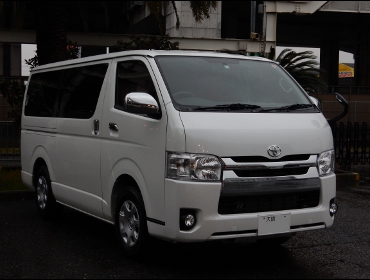 TOYOTA�@�n�C�G�[�X��RECARO�i���J���j�V�[�g����