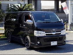 RECARO�i���J���V�[�g�j�@RECARO�i���J���V�[�g�j�@TOYOTA�@�n�C�G�[�X�@200�n�Ƀ��J���@SR-7F�@Lassic �I�����W�@����