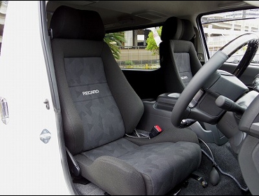 RECARO�i���J���V�[�g�j�@TOYOTA�@�n�C�G�[�X�@200�n�@S-GL�Ƀ��J���@�G���S���hLD�@BK�@���@�G���S���hD�@BK�@����
