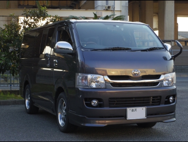 TOYOTA�@���W�A�X�G�[�X�@200�n�U�^��RECARO�i���J���j�V�[�g����