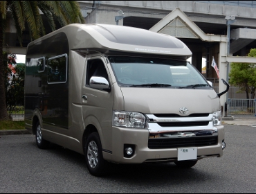 TOYOTA�@�n�C�G�[�X�@�L�����s���O��RECARO�i���J���j�V�[�g����