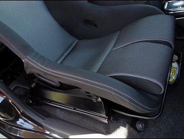 RECARO�i���J���V�[�g�j�@TOYOTA�@�n�C�G�[�X�Ƀ��J���@RS-G�@GK�@BK/SIL�@����