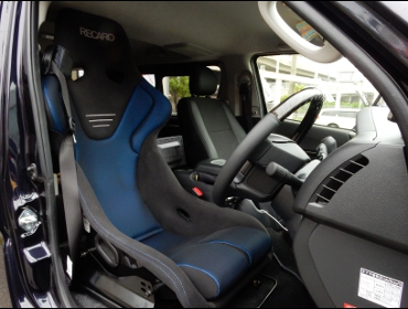 RECARO�i���J���V�[�g�j�@TOYOTA�@�n�C�G�[�X�@KDH206V�Ƀ��J���@TS-G�@GK�@BK/�u���[�@����
