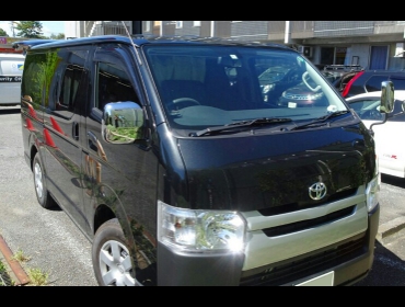 TOYOTA�@�n�C�G�[�X200�n�@4�^DX�@�t�����g3�l�|���@��RECARO�i���J���j�V�[�g����