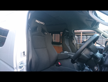 RECARO�i���J���V�[�g�j�@TOYOTA�@200�n�n�C�G�[�X�@4�^�@DX�@�Ɂ@���J���@SR-7F�@KK100�@BK�@A/R�@�~2�r�@����