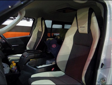 RECARO�i���J���V�[�g�j�@TOYOTA�@�n�C�G�[�X�@�Ɂ@���J���@LX-F�@IL110H�@���@A/R�@�~2�r�@����