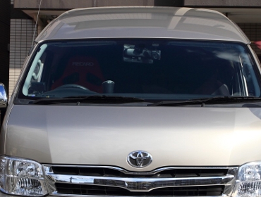 TOYOTA�@�n�C�G�[�X�@�X�[�p�[�����O�����ԁ@�Ɂ@RECARO�i���J���j�V�[�g����