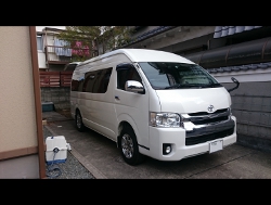 TOYOTA�@�n�C�G�[�X200�n�@4�^�@�X�[�p�[�����O�@�Ɂ@RECARO�i���J���j�@SR-7F�@KK100�@BK�@����