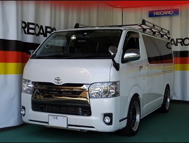 TOYOTA�@���W�A�X�G�[�X�@4�^�@2015�N�@�Ɂ@RECARO�i���J���j�V�[�g����