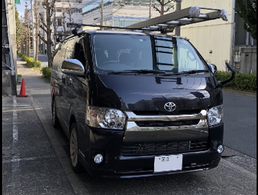 TOYOTA�@200�n�n�C�G�[�X�o���@4�^�@�Ɂ@RECARO�i���J���j�V�[�g����