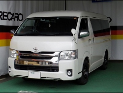 TOYOTA�@�n�C�G�[�X�@�Ɂ@RECARO�i���J���j�@SR-7F�@GK100�@BK/BK�@���@LX-F�@IN110�@BK�@����