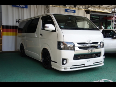 TOYOTA�@�n�C�G�[�X�@4�^�i2016�N�j�@�Ɂ@RECARO�i���J���j�V�[�g����