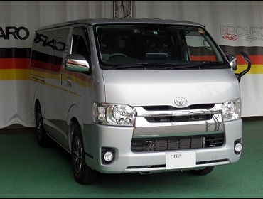 TOYOTA�@�n�C�G�[�X�i2018�N�j�@200�n�@4�^�@S-GL�@2WD�@�Ɂ@RECARO�i���J���j�V�[�g����