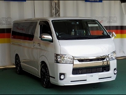 RECARO�i���J���V�[�g�j�@TOYOTA�@�n�C�G�[�X�@4�^�i2016�N�j�@�Ɂ@���J���@SR-7F�@GK100�@BK/BK�@A/R�@����