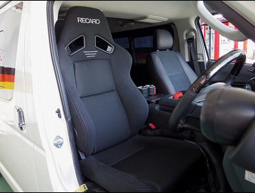 RECARO�i���J���V�[�g�j�@TOYOTA�@�n�C�G�[�X�@4�^�i2016�N�j�@�Ɂ@���J���@SR-7F�@GK100�@BK/BK�@A/R�@����
