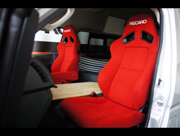 RECARO�i���J���V�[�g�j�@TOYOTA�@���W�A�X�G�[�X�@�Ɂ@���J���@SR-7F�@KK100�@RED�@�V�[�g�q�[�^�[�t���A�A�[�����X�g�t���@�~2�r�@����