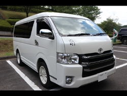 RECARO�i���J���V�[�g�j�@TOYOTA�@�n�C�G�[�X�@200�n�@4�^�@�Ɂ@���J���@SR-7F�@GK100�@BK/RED�@����