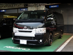 RECARO�i���J���V�[�g�j�@TOYOTA�@�n�C�G�[�X�@4�^�i2016�N�j�@�Ɂ@SR-6�@GK100S�@BK/SIL�@����