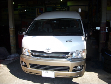 TOYOTA�@���W�A�X�G�[�X�@�X�[�p�[�����O�@TRH221�@�L�����s���O�d�l�@�Ɂ@RECARO�i���J���j�@�G���S���hMV�@�O���C�@����