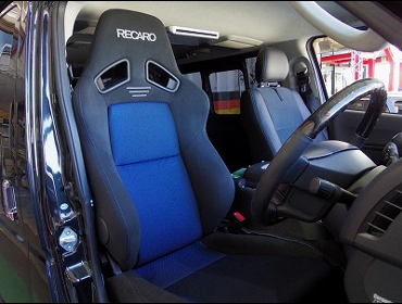 RECARO�i���J���V�[�g�j�@TOYOTA�@200�n�n�C�G�[�X4�^�@�Ɂ@RECARO�i���J���j�@SR-7F�@GK100�@BK/�u���[�iA/R�j�@����