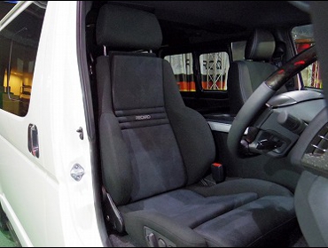 RECARO�i���J���V�[�g�j�@TOYOTA�@�n�C�G�[�X�@200�n�i2018�N�j�@�Ɂ@RECARO�i���J���j�@�I���\�y�hAN220HV�@BK�@����