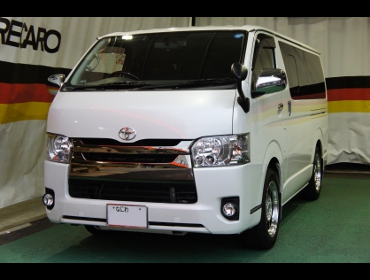 TOYOTA�@200�n�n�C�G�[�X�@�Ɂ@RECARO�i���J���j�@LX-F�@TR�@NN�@A/R�@����