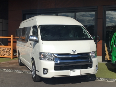 TOYOTA�@�n�C�G�[�X�@�L�����p�[�����@TRH226K�@�Ɂ@RECARO�i���J���j�@SR-7F�@GK100�@BK/SIL�@�V�[�g�q�[�^�[�t���@����