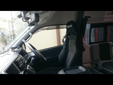 RECARO�i���J���V�[�g�j�@TOYOTA�@200�n�n�C�G�[�X�@4�^�@�Ɂ@RECARO�i���J���j�@SR-7F�@Kk100�@BK�@����