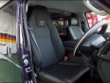 RECARO�i���J���V�[�g�j�@TOYOTA�@�n�C�G�[�X�@4�^�@�f�B�[�[���@4WD�@�Ɂ@RECARO�i���J���j�@LX-F�@TR�@NN�@A/R�@����