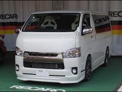 TOYOTA�@�n�C�G�[�X�@5�^�f�B�[�[���@GDH201V�i2019�N1���j�@�Ɂ@RECARO�i���J���j�@SR-7F�@Lassic�@���~���E�@����