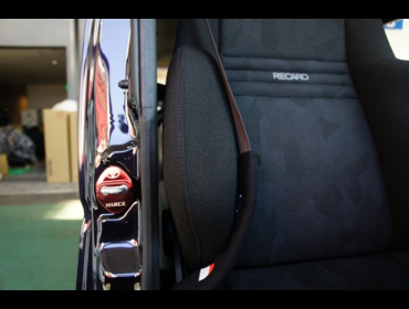 RECARO�i���J���V�[�g�j�@TOYOTA�@�n�C�G�[�X�@5�^�@�f�B�[�[���@�i���[�@GDH206V�i2019�N�j�@�Ɂ@RECARO�i���J���j�@�I���\�y�hAN220HV�@BK�@�~���E�@����