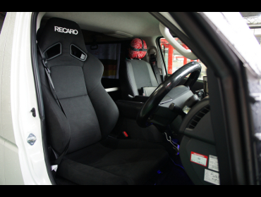 TOYOTA�@���W�A�X�G�[�X�@�Ɂ@RECARO�i���J���j�@SR-7F�@KK100�@BK�@����