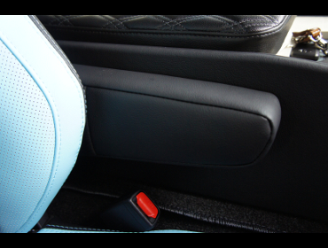 TOYOTA�@�n�C�G�[�X�����O�@5�^�@���C�h�{�f�B�i2019�N�j�@�Ɂ@RECARO�i���J���j�@SR-7F�@Lassic�@���F�@�V�[�g�q�[�^�[�t���@�A�[�����X�g�t���@�~���E�@����