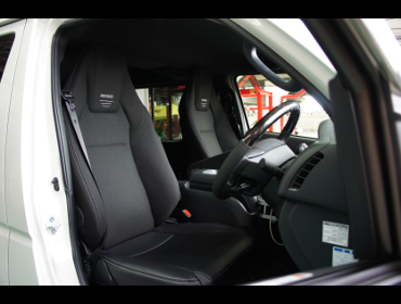 TOYOTA�@�n�C�G�[�X�@�Ɂ@RECARO�i���J���j�@LX-F�@TR�@NN�@�~�@���E�@����