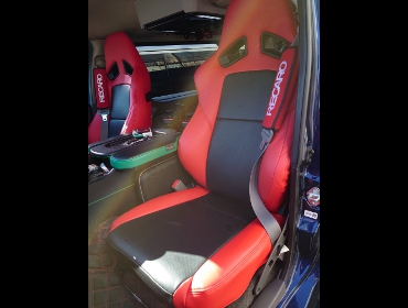 TOYOTA�@�n�C�G�[�X�o���@S-GL�@�W���{�f�B�@TRH200V�i2010�N6���j�@�Ɂ@RECARO�i���J���j�@SR-7�@GU100�@RED�@���@SR-7F�@GU100�@RED�@����