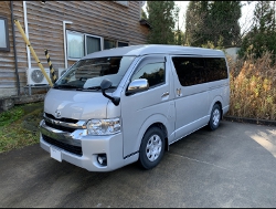 TOYOTA�@�n�C�G�[�X5�^���C�h�@�K�\�����ԁ@�Ɂ@RECARO�i���J���j�@SR-7F�@KK100�@BK�@����