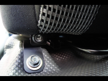 TOYOTA�@�n�C�G�[�X�@200�n�@�X�[�p�[�����O�n�C���[�t���C�hDX�i2019�N�j�@�Ɂ@RECARO�i���J���j�@LX-F�@IN110�@BK�@�V�[�g�q�[�^�[�t���@����