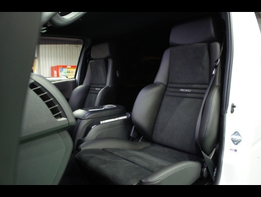 TOYOTA�@�n�C�G�[�X�@5�^�@�f�B�[�[���@�i���[�{�f�B�@�Ɂ@RECARO�i���J���j�@�I���\�y�hDL220HV�@�E�@�~���E�@����