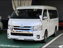 TOYOTA�@�n�C�G�[�XGL�@TRH214W�i2014�N�j�@�Ɂ@RECARO�i���J���j�@LX-F�@IN110�@�O���[�@����