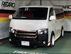 TOYOTA�@�n�C�G�[�X�@�Ɂ@RECARO�i���J���j�@SR-6�@KK100S�@RED�@����