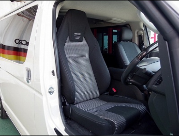 TOYOTA�@�n�C�G�[�X�@4�^�i2016�N�j�@�Ɂ@RECARO�i���J���j�@LX-F�@IN110�@BK�@����