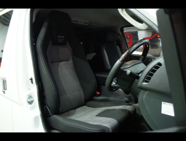 TOYOTA�@�n�C�G�[�X�@�Ɂ@RECARO�i���J���j�@LX-F�@IN110�@BK�@�V�[�g�q�[�^�[�t���@���@LX-F�@IN110�@BK�@����