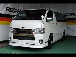 TOYOTA�@�n�C�G�[�X�@200�n�@5�^�@�f�B�[�[���@�i���[�i2020�N�j�@�Ɂ@RECARO�i���J���j�@SR-7F�@KK100�@RED�@����