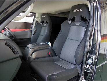 TOYOTA�@�n�C�G�[�X�@5�^�@�f�B�[�[���@�W���{�f�B�@�Ɂ@RECARO�i���J���j�@SR-7F�@GK100�@BK/SIL�@�A�[�����X�g�t���@�~���E�@����