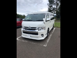 TOYOTA�@�n�C�G�[�X�@�Ɂ@RECARO�i���J���j�@SR-7F�@GK00�@BK/RED�@����