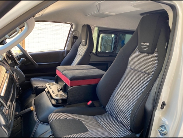 20200720_lxfin_hiace.jpg (95121 �o�C�g)