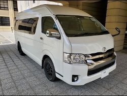 TOYOTA�@�n�C�G�[�X�@�R�~���[�^�[�i2018�N�j�@�Ɂ@RECARO�i���J���j�@SR-7F�@GU100�@BK�@����