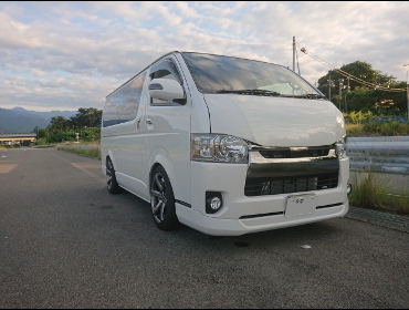 TOYOTA�@�n�C�G�[�X5�^�@�Ɂ@RECARO�i���J���j�@SR-7F�@KK100�@BK�@A/R�^�C�v�@����