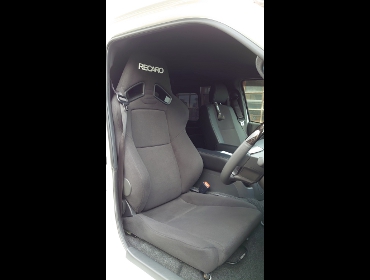 TOYOTA�@200�n�n�C�G�[�X�@�Ɂ@RECARO�i���J���j�@SR-7F�@KK100�@BK�@����