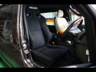 TOYOTA�@�n�C�G�[�X�@GDH206V�i2019�N�j�@�Ɂ@RECARO�i���J���j�@SR-7F�@KK100�@BK�@A/R�@���ʃV���[�g���H�@����